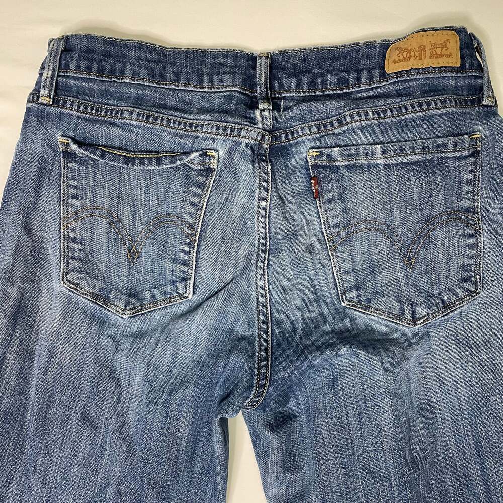 Levi’s 515 Straight Leg Jeans Women’s Size 6 Distressed Denim - Picture 7 of 9